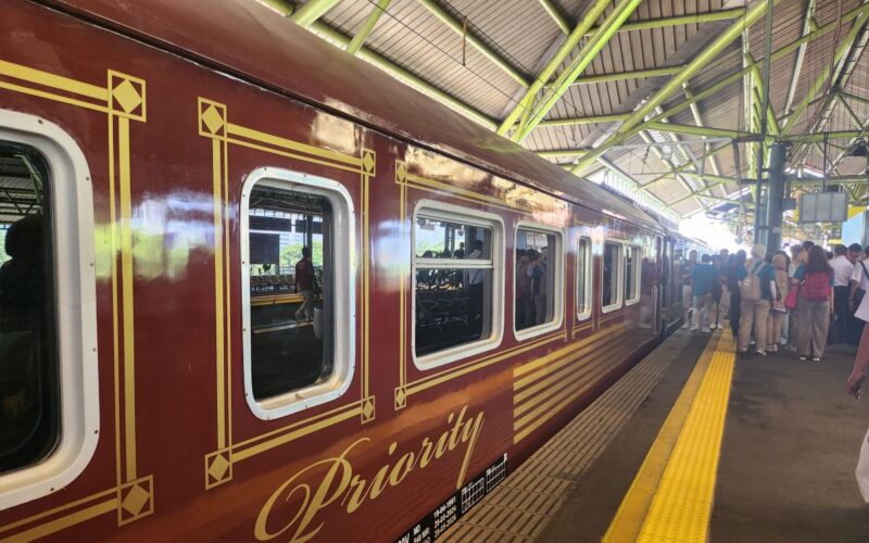 KAI Wisata lepas perjalanan perdana KA Java Priority Gambir – Yogya